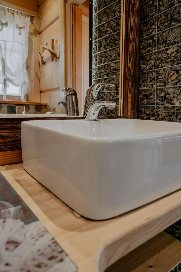 Biolo I Corno Izba Mountain Chalets 코스실리스코 외부 사진