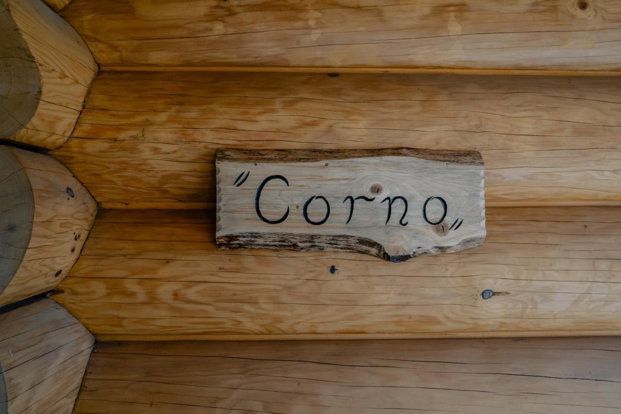 Biolo I Corno Izba Mountain Chalets 코스실리스코 외부 사진
