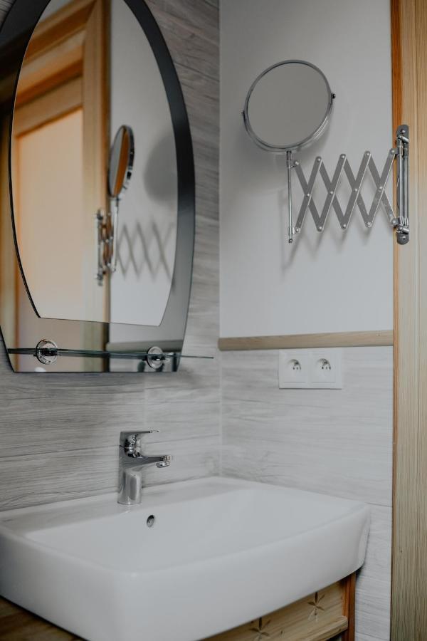 Biolo I Corno Izba Mountain Chalets 코스실리스코 외부 사진